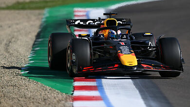 Verstappen grabs commanding victory at Emilia-Romagna Verstappen grabs commanding victory at Emilia-Romagna