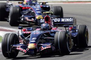 Scuderia Toro Rosso STR2 image