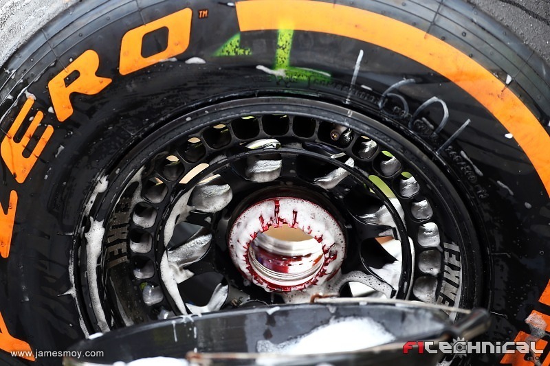 McLaren wheel rim detail - Photo gallery - F1technical.net