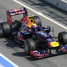 Webber returns to the pits