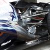 Williams FW35 rear suspension detail