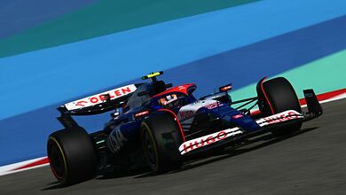 Ricciardo beats Norris to top opening practice in Bahrain